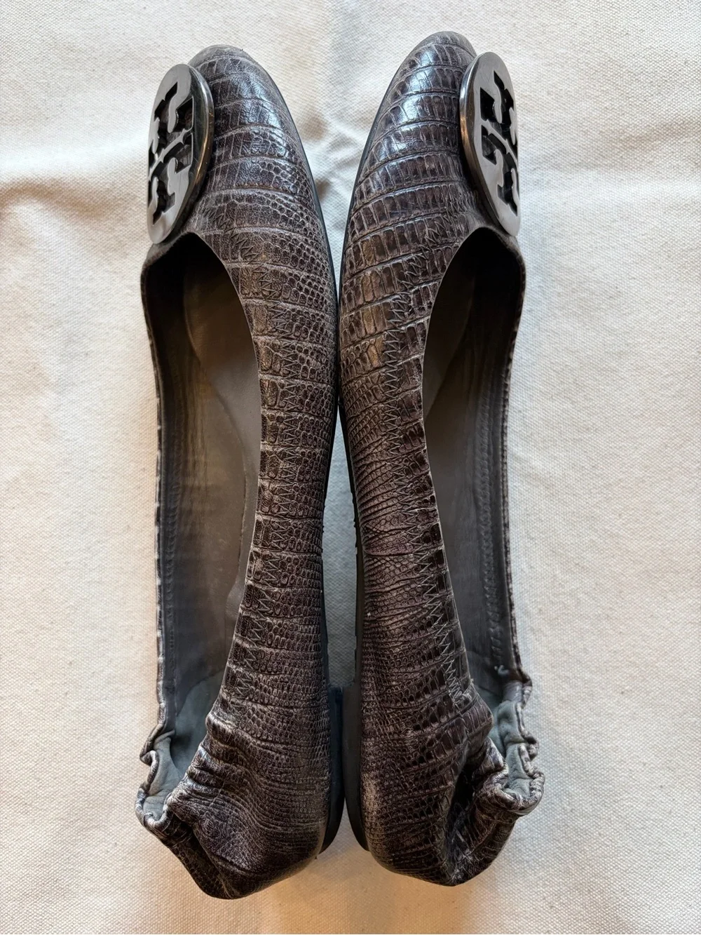 Tory Burch Grey Crocodile Embossed Reva Logo Ballet Flats 9